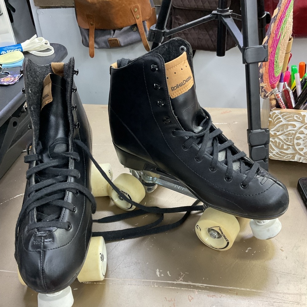 Roller Derby Cruze XR Hightop roller skate,